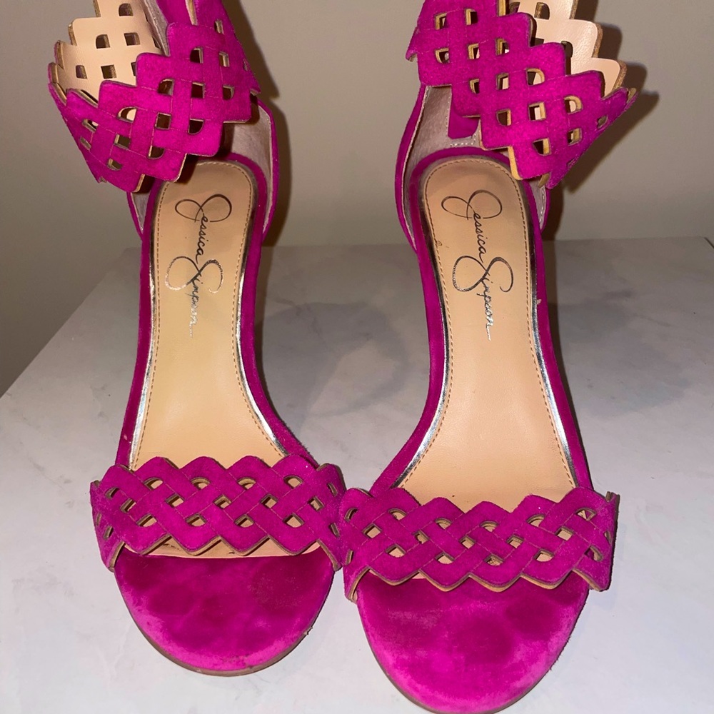 Hot Pink Fasho!!!!